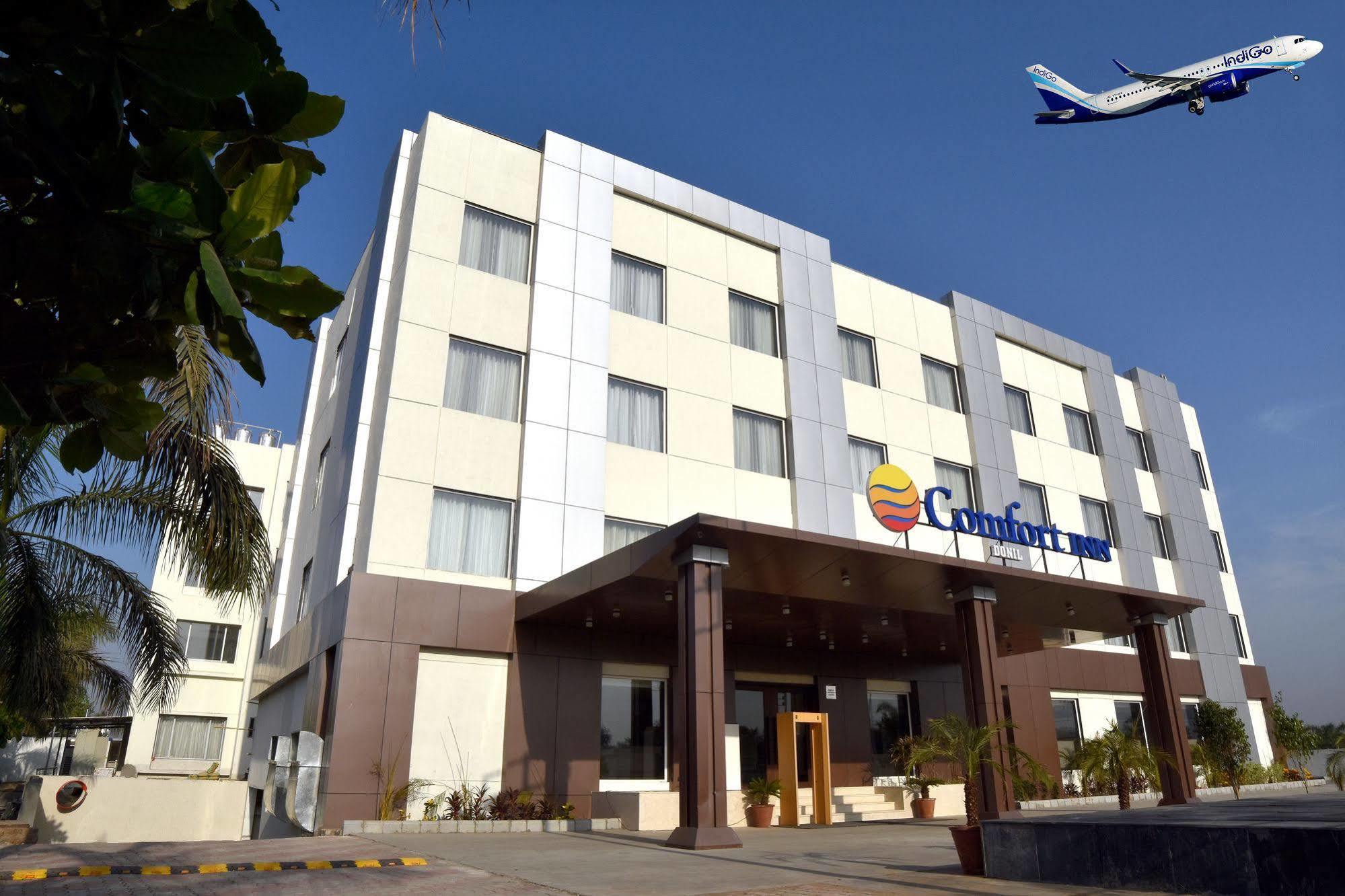 Comfort Inn Donil Vadodara Exterior foto
